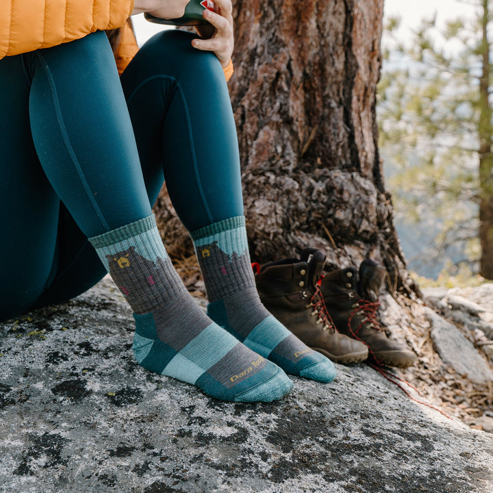Ladies Novelty Bear Patterned Hiking Merino Socks