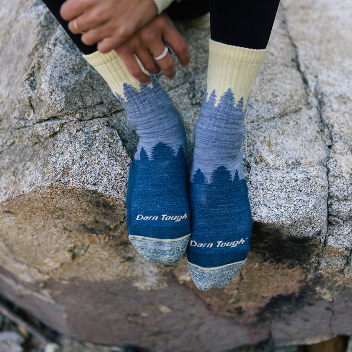 Ladies Micro Crew Midweight Hiking Merino Wool Seamless Socks
