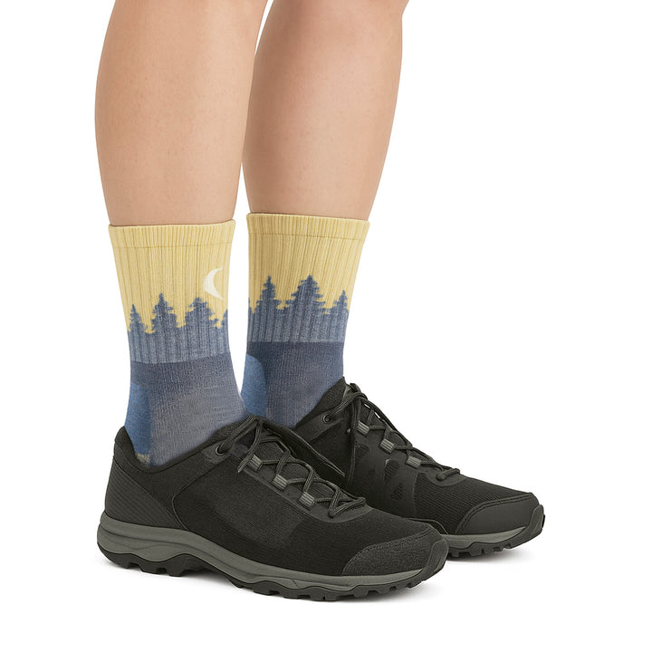 Ladies Micro Crew Midweight Hiking Merino Wool Seamless Socks