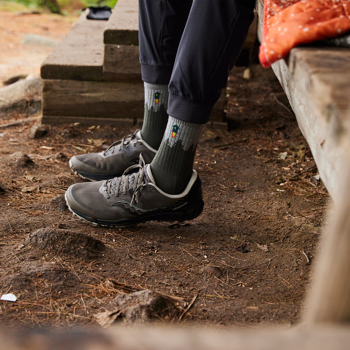 Mens Merino Wool Crew Midweight Seamless Hiking Socks