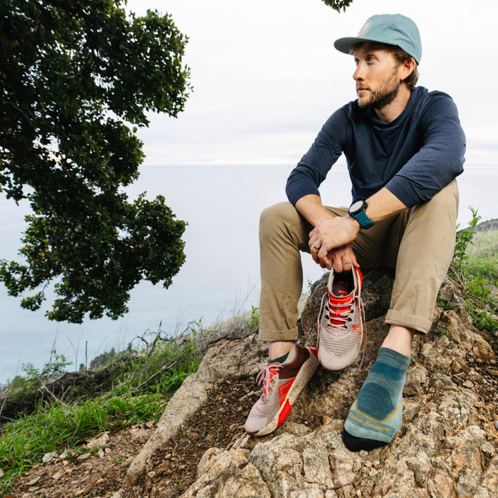 Mens No Show Lightweight Hiking Moisture Wicking Anti Blister Merino Socks