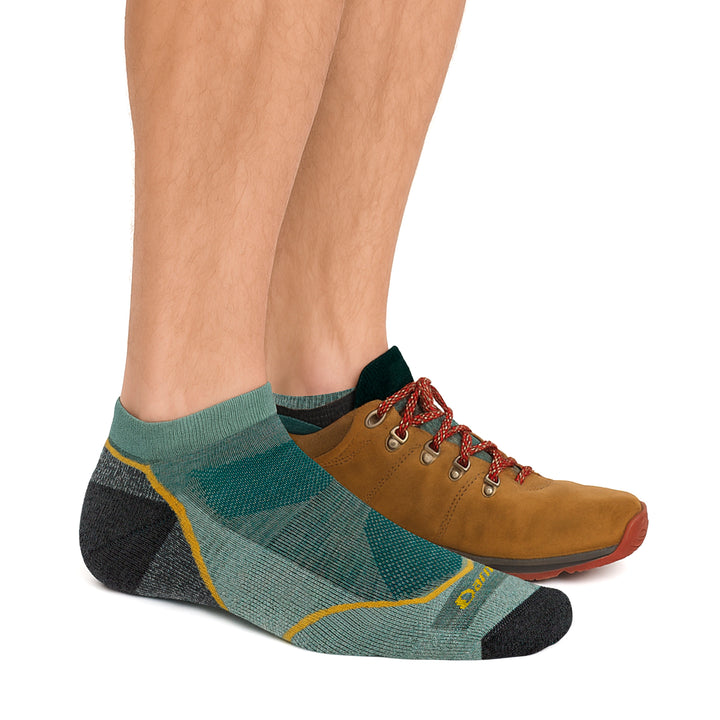 Mens No Show Lightweight Hiking Moisture Wicking Anti Blister Merino Socks