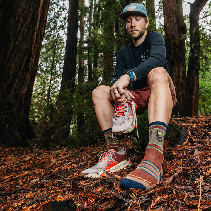 Mens Animal Patterned Micro Crew Lightweight Hiking Merino Wool Socks