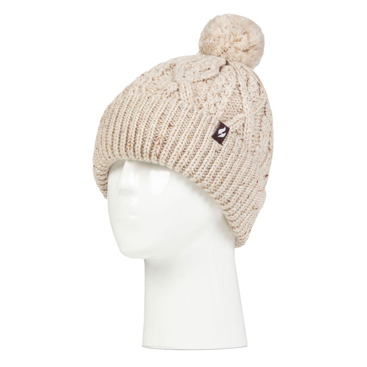 Kuschelige Bommelmütze mit Bommeln für Damen | Zopfmuster-Beanie mit Fleecefutter