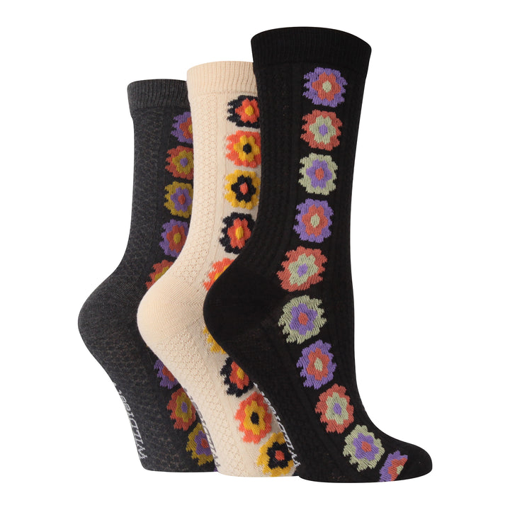 6 Pairs Ladies Multipack of Novelty Design Knitted Boot Socks | Autumn Socks