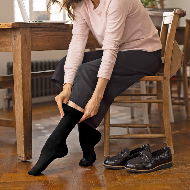 Damen Ultraleichte, extradünne 1,0 TOG-Thermosocken für den Freizeitgebrauch (Multipack-Optionen)