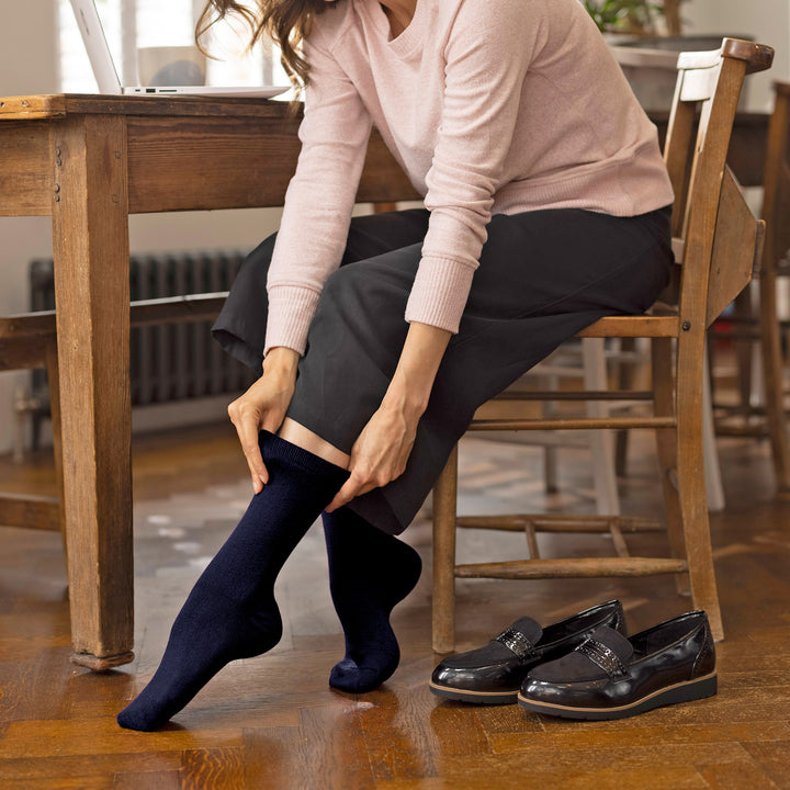 Damen Ultraleichte, extradünne 1,0 TOG-Thermosocken für den Freizeitgebrauch (Multipack-Optionen)