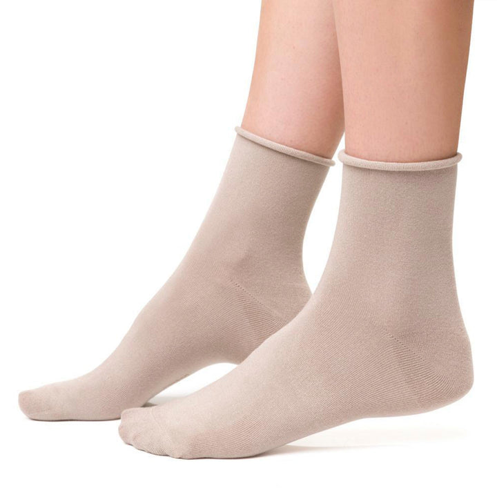 4 Pairs Ladies Bamboo Sensory Socks - Soft Seamless All Day Comfort Socks